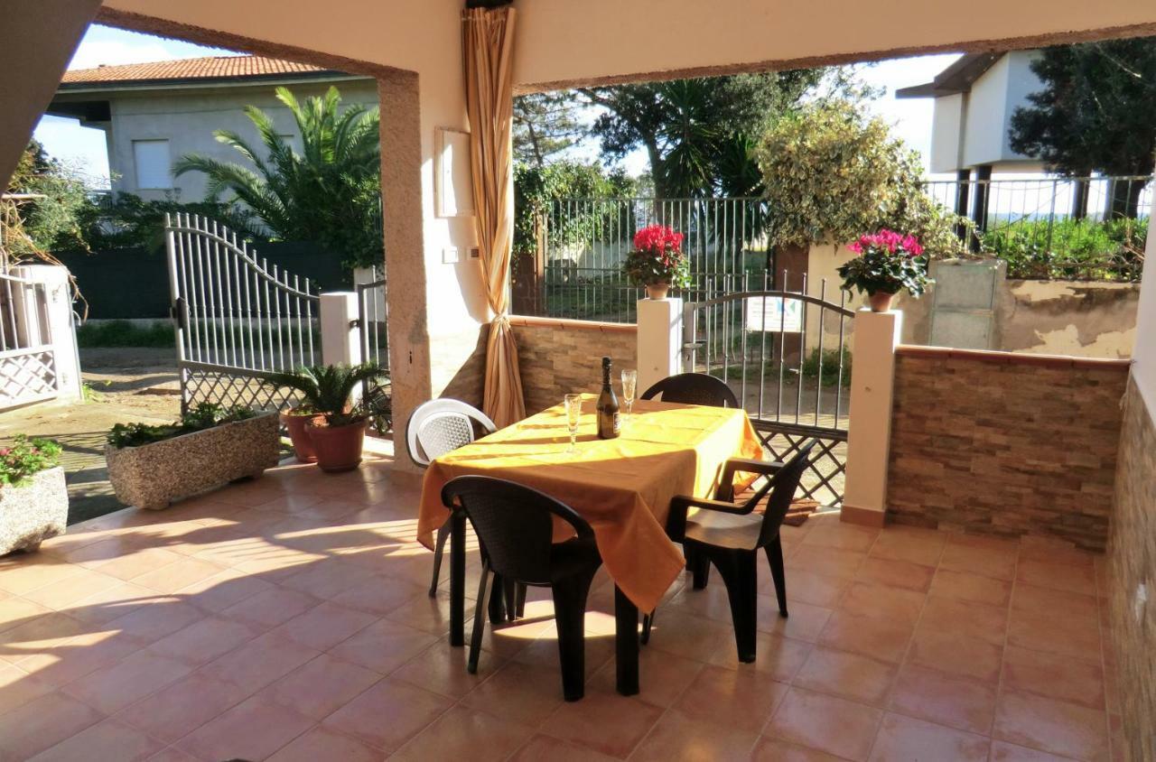 Appartamento Al Mare Via Delle Mimose Бари-Сардо Экстерьер фото