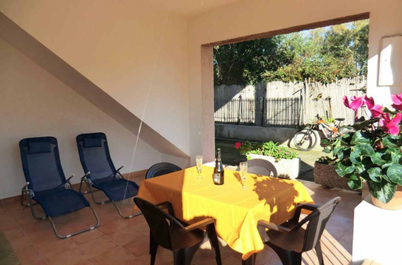 Appartamento Al Mare Via Delle Mimose Бари-Сардо Экстерьер фото